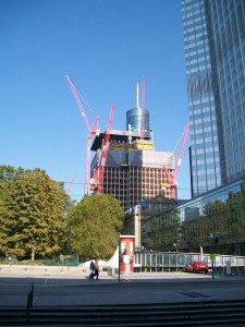 Wir bauen noch einen Turm in Mainhatten