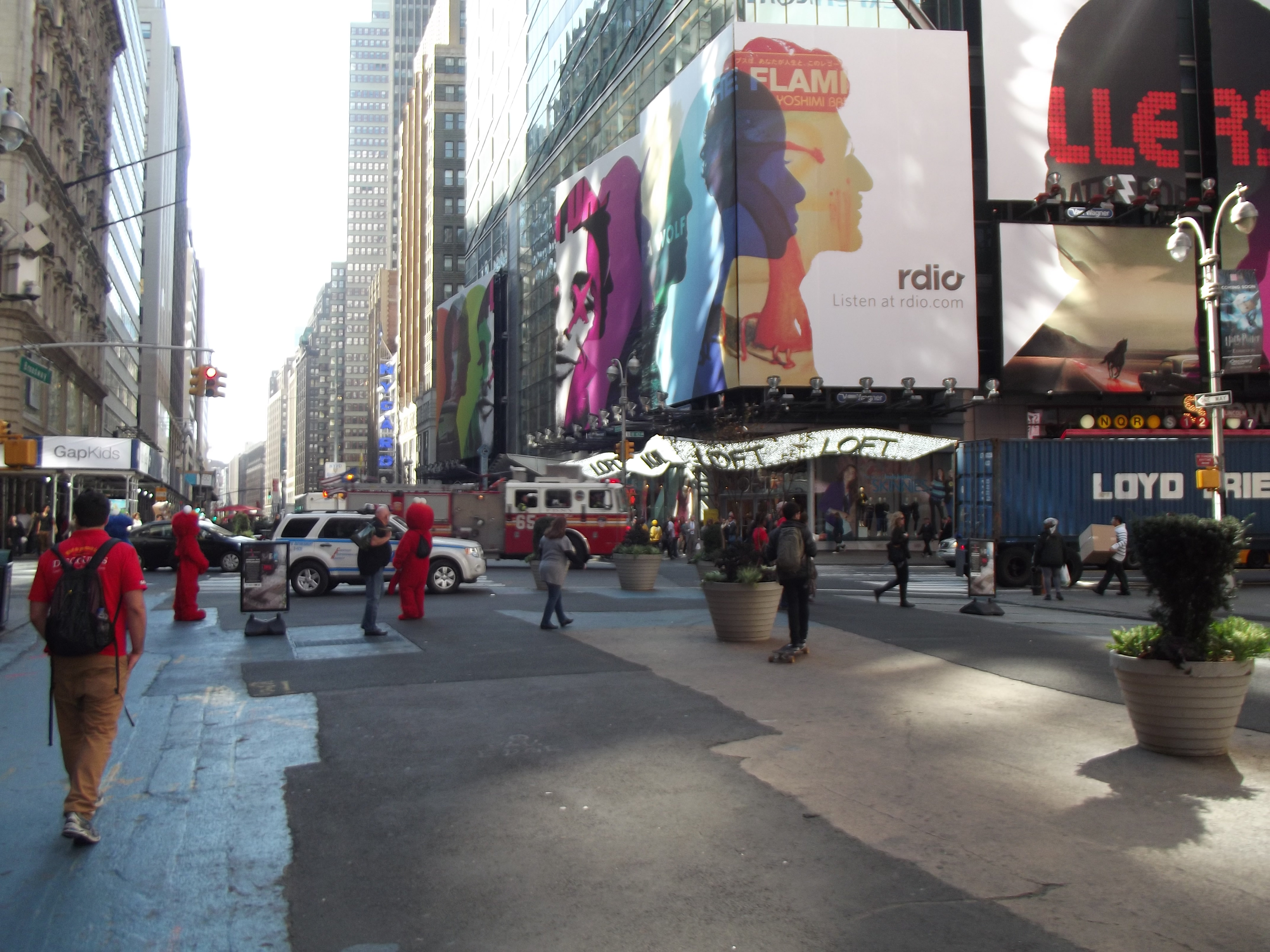 Noch mehr Werbeflächen am Times Square Noch mehr Werbeflächen am Times Square