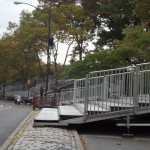 Tribünen für den NY-Marathon am 4. November